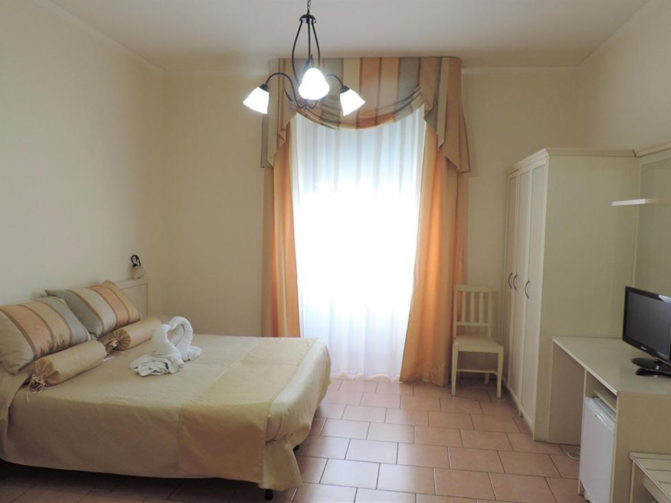 Rs San Sebastiano Holidays Acireale Exterior foto