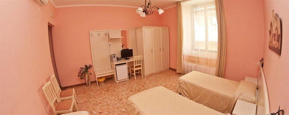 Rs San Sebastiano Holidays Acireale Exterior foto